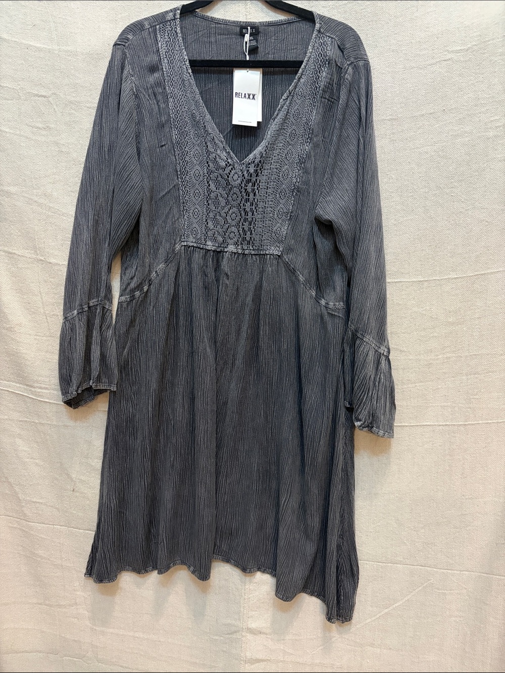 Relaxx Women's Gray Midi Dress with Lace V-Neck 2XL